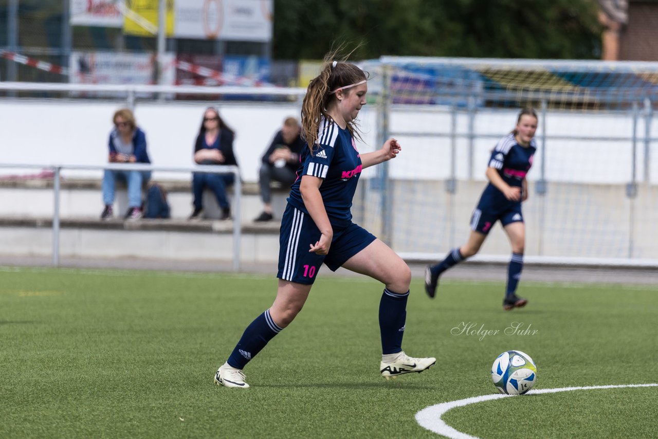 Bild 253 - wCJ Osterroenfelder TSV - VfL Pinneberg : Ergebnis: 0:15